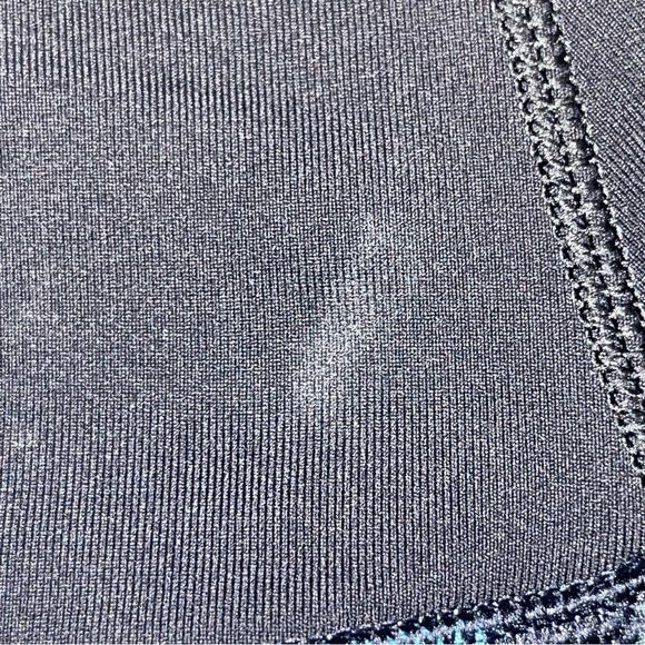 Lululemon Women’s Sz 6 SPEED UP SHORT 2.5" Floral Shift Blue Multi Black Run. - Picture 5 of 14